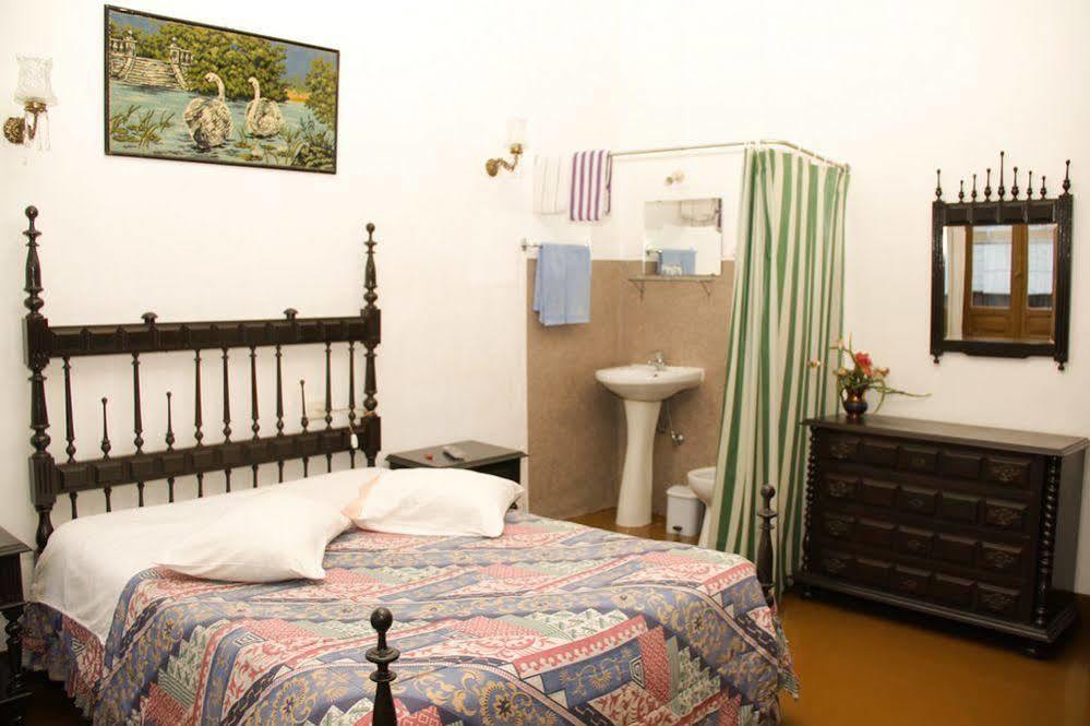 Monte Sinai Guest House بورتو المظهر الخارجي الصورة